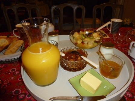 Chambres D'Hotes Le Clos Des Senteurs Malemort Ruang foto