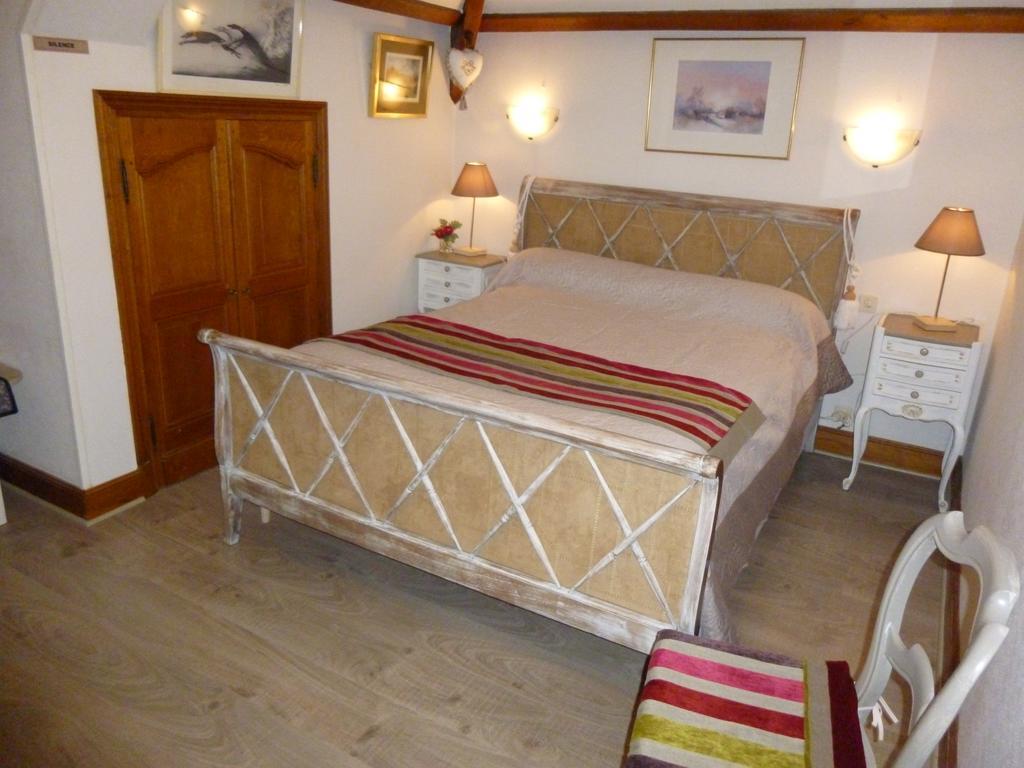 Chambres D'Hotes Le Clos Des Senteurs Malemort Bagian luar foto