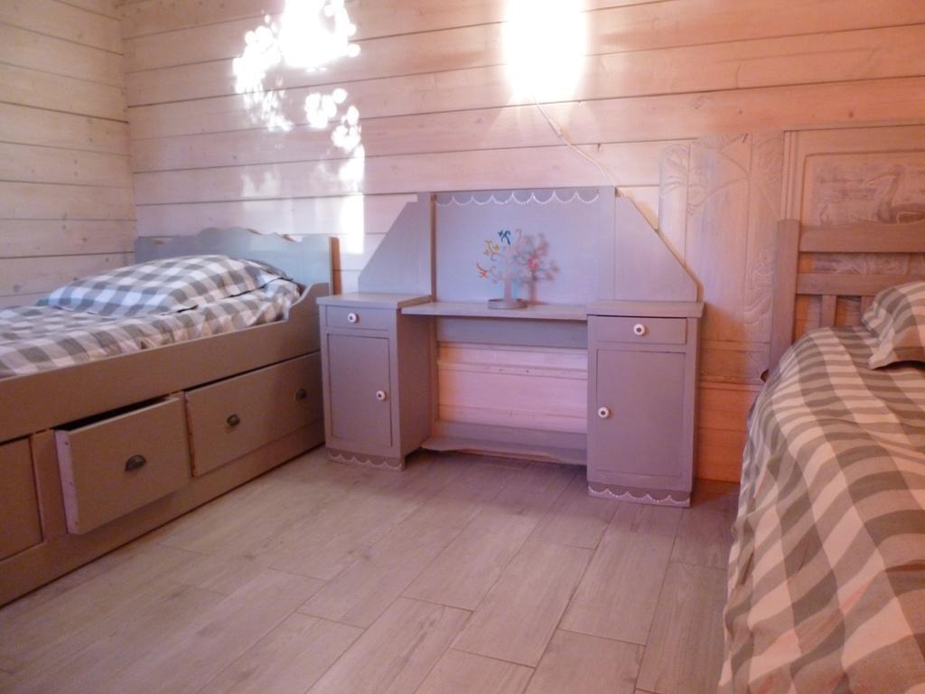 Chambres D'Hotes Le Clos Des Senteurs Malemort Bagian luar foto